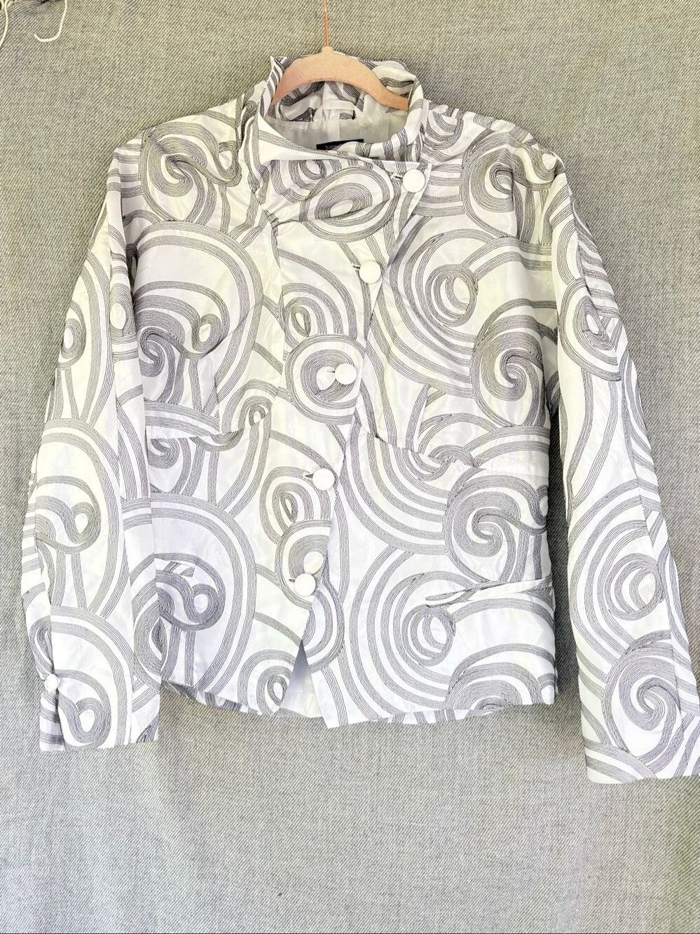 Samuel Dong White Gray Swirl Embroidered Statement Jacket Women’s L